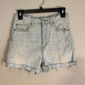 American Eagle denim high-rise curvy short
